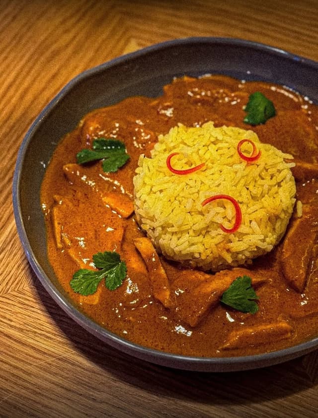 Chicken with Curry Sauce